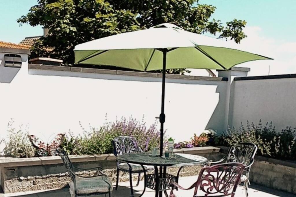 Luxury Holiday Rental With Sea Views On The Wild Atlantic Way ترالي المظهر الخارجي الصورة