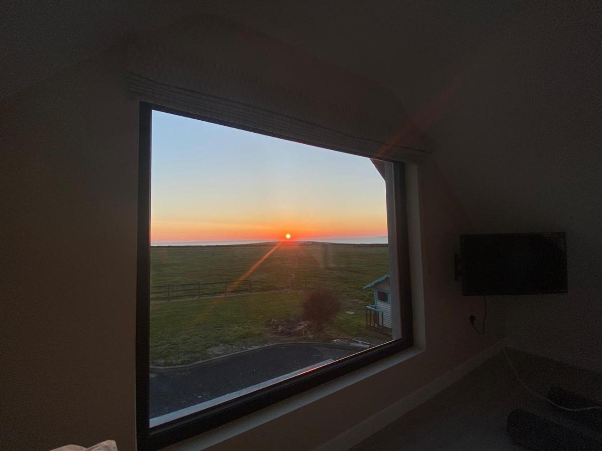 Luxury Holiday Rental With Sea Views On The Wild Atlantic Way ترالي المظهر الخارجي الصورة